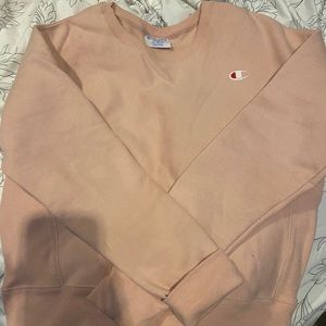 Light pink crew neck champion sweater